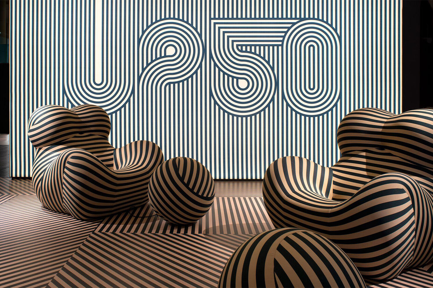 B&B Italia | Flos B&B Italia Group